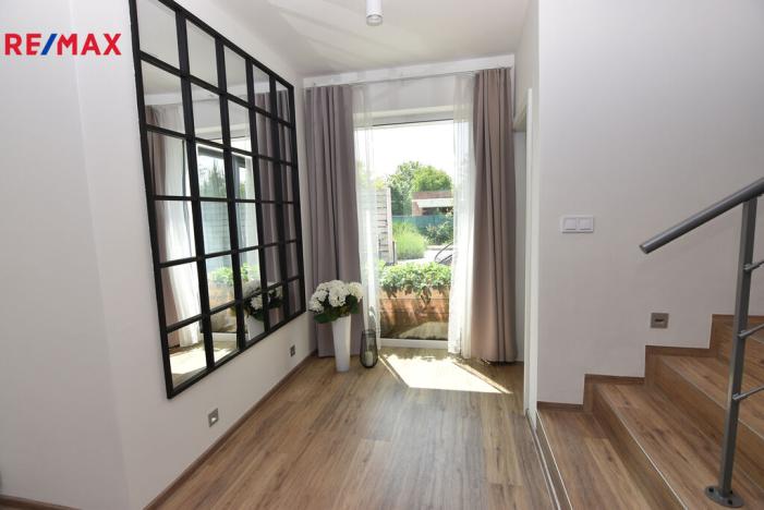 Prodej rodinného domu, Dolany, 242 m2