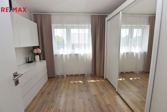 Prodej rodinného domu, Dolany, 242 m2