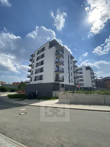 Pronájem bytu 1+kk, Plzeň, Františka Kováříka, 41 m2
