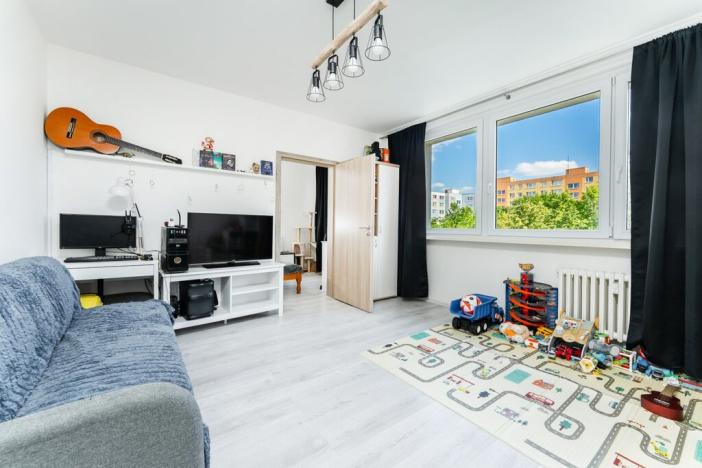 Prodej bytu 2+1, Praha - Hlubočepy, Renoirova, 43 m2