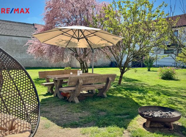 Prodej ubytování, Zvěrkovice, 372 m2