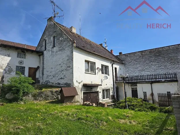 Prodej rodinného domu, Holedeč, 200 m2