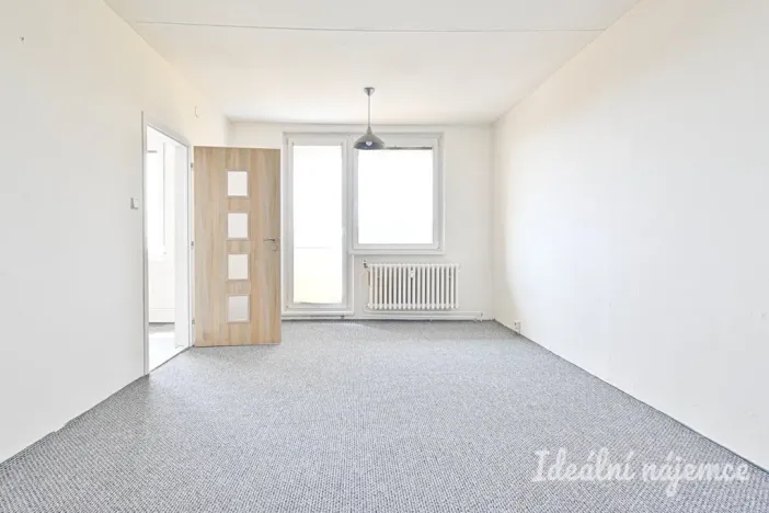 Pronájem bytu 1+1, Rosice, Kaštanová, 40 m2
