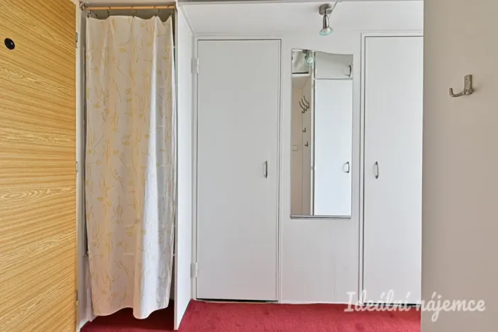 Pronájem bytu 1+1, Rosice, Kaštanová, 40 m2