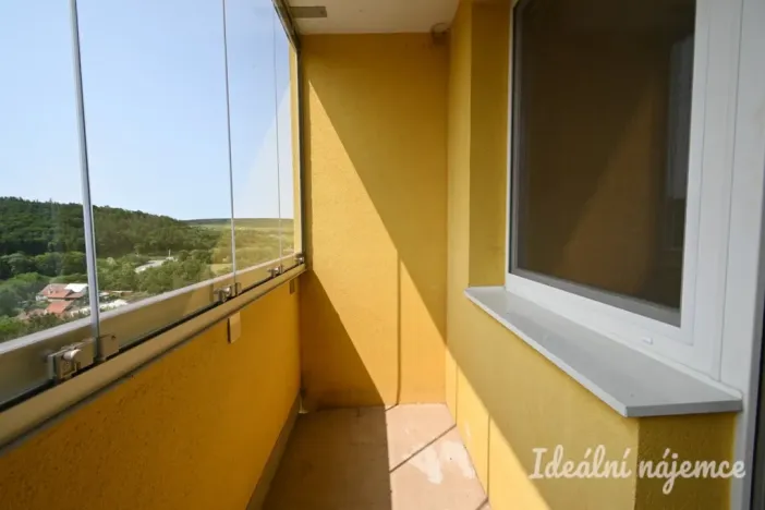 Pronájem bytu 1+1, Rosice, Kaštanová, 40 m2
