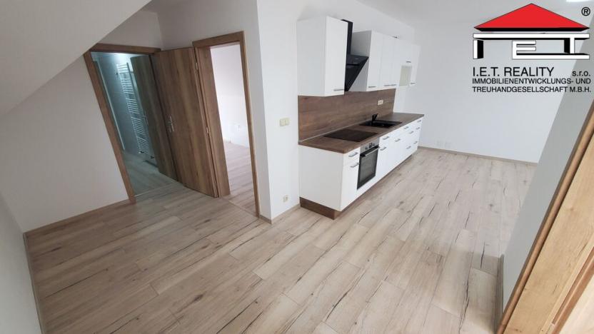 Pronájem bytu 2+kk, Modřice, náměstí Svobody, 53 m2