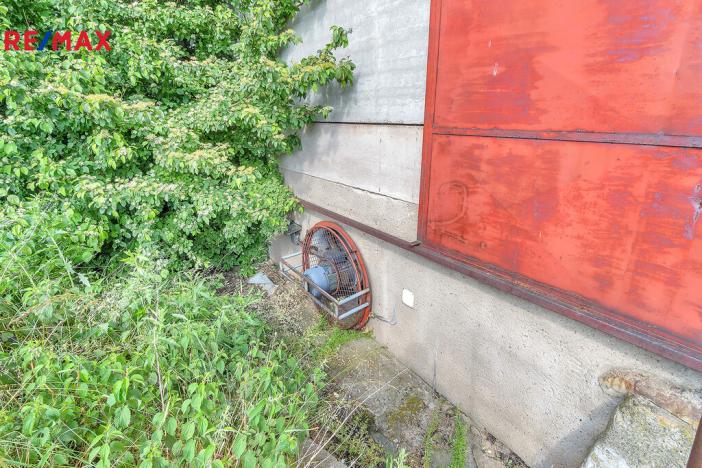 Prodej skladu, Bílá Třemešná, 1400 m2