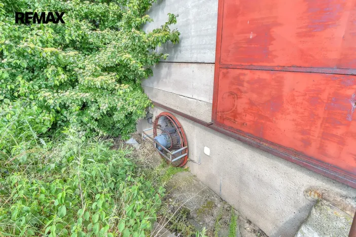 Prodej skladu, Bílá Třemešná, 1400 m2