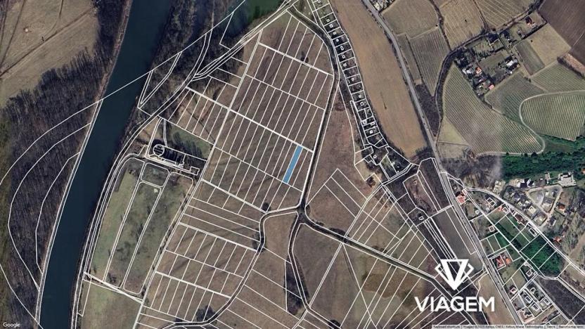 Prodej podílu pole, Kly, 378 m2