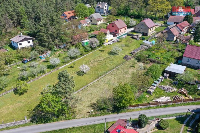 Prodej pozemku pro bydlení, Kvášňovice, 745 m2