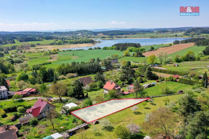 Prodej pozemku pro bydlení, Kvášňovice, 745 m2