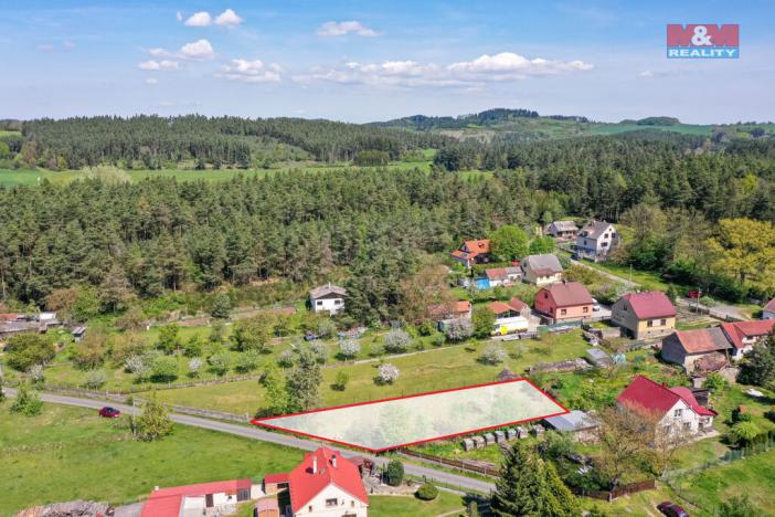 Prodej pozemku pro bydlení, Kvášňovice, 745 m2