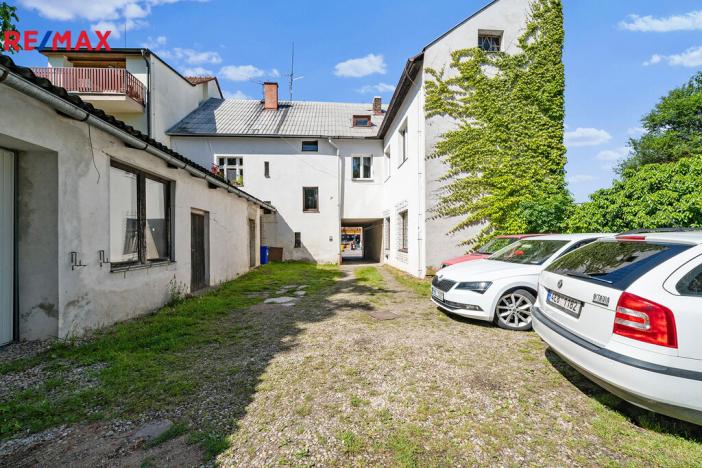 Prodej činžovního domu, Lázně Bohdaneč, Pernštýnská, 327 m2