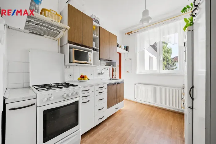 Prodej činžovního domu, Lázně Bohdaneč, Pernštýnská, 327 m2