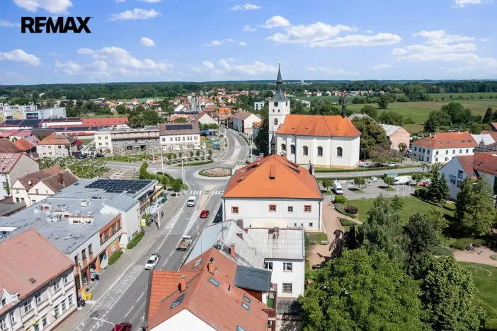 Prodej činžovního domu, Lázně Bohdaneč, Pernštýnská, 327 m2