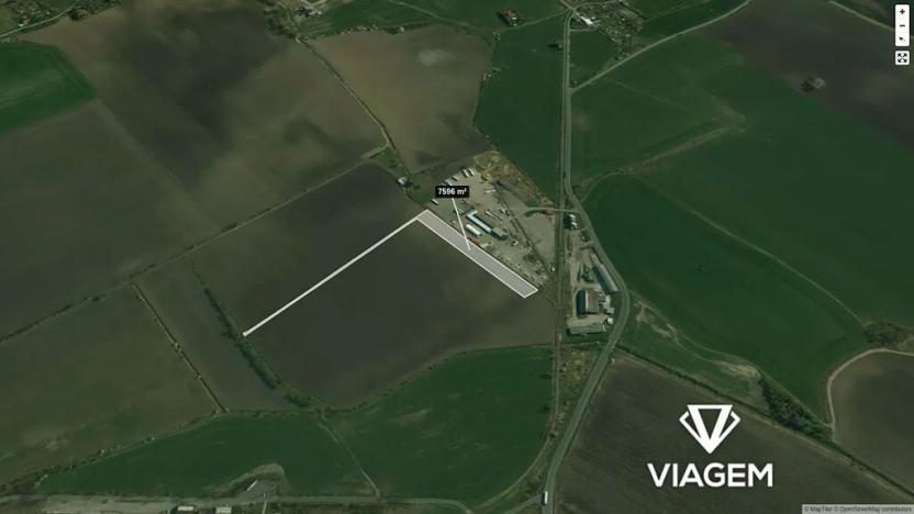 Prodej podílu pole, Vinařice, 2141 m2