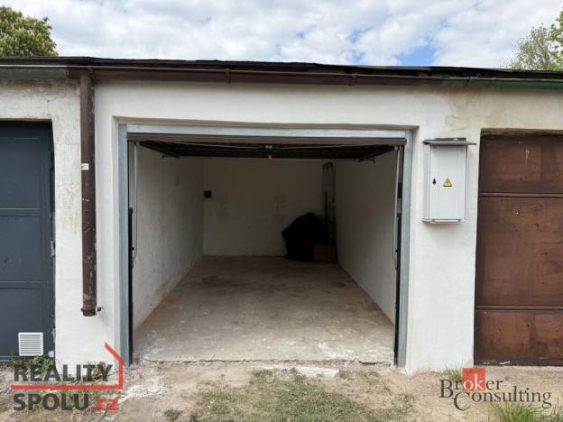 Prodej garáže, Liberec - Liberec VIII-Dolní Hanychov, Zemědělská, 20 m2
