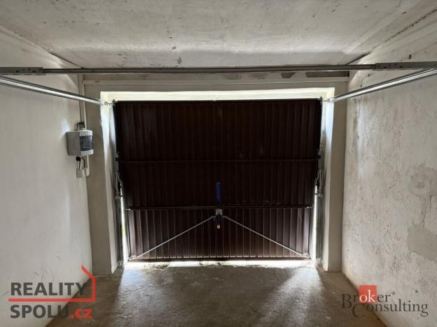 Prodej garáže, Liberec - Liberec VIII-Dolní Hanychov, Zemědělská, 20 m2