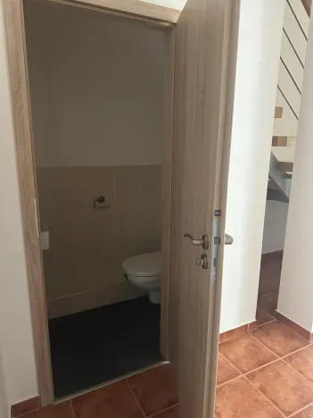 Pronájem bytu 2+kk, Praha - Smíchov, Grafická, 73 m2