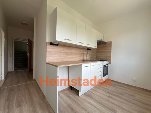Pronájem bytu 2+1, Havířov - Město, Národní třída, 53 m2