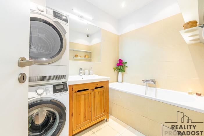 Prodej bytu 3+kk, Praha, Ingrišova, 90 m2