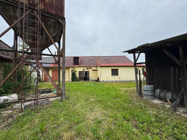 Prodej výrobních prostor, Nýrsko, Klostermannova, 250 m2