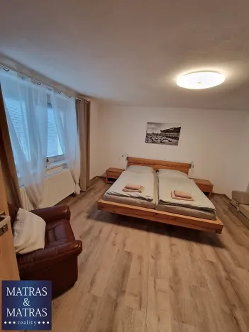 Prodej rodinného domu, Jevišovka, 260 m2