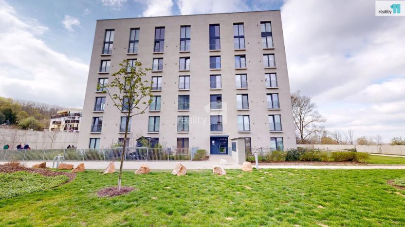 Prodej bytu 3+kk, Praha - Libeň, Novovysočanská, 101 m2