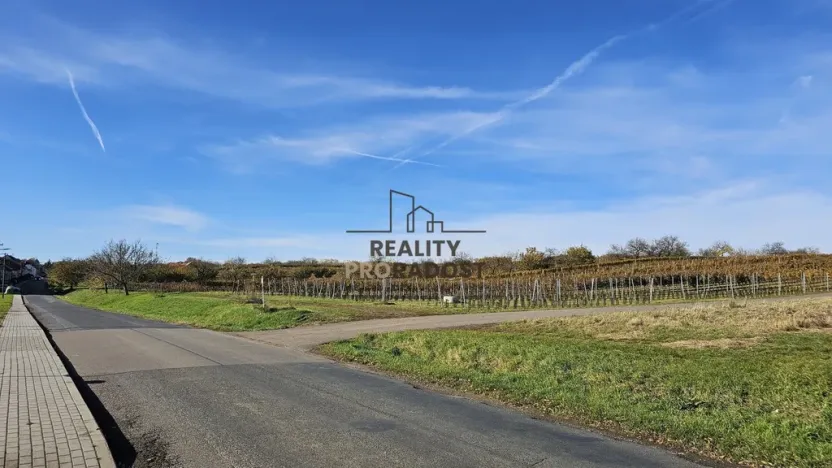 Prodej pozemku pro bydlení, Starý Poddvorov, 814 m2