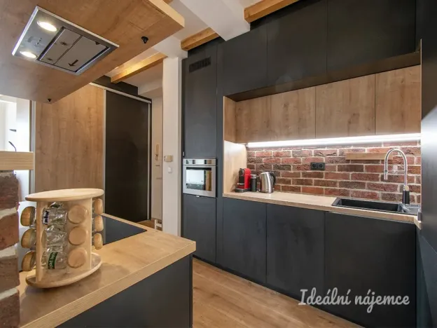 Pronájem bytu 3+kk, Praha - Vinohrady, Bělehradská, 106 m2