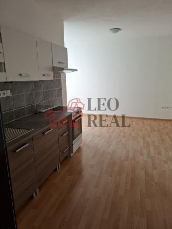 Pronájem bytu 1+kk, Nový Bor, Mařákova, 60 m2