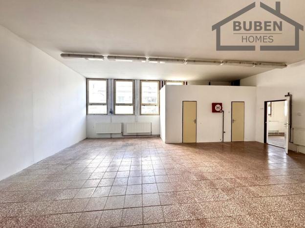 Prodej obchodního prostoru, Bor, Západočeská, 375 m2