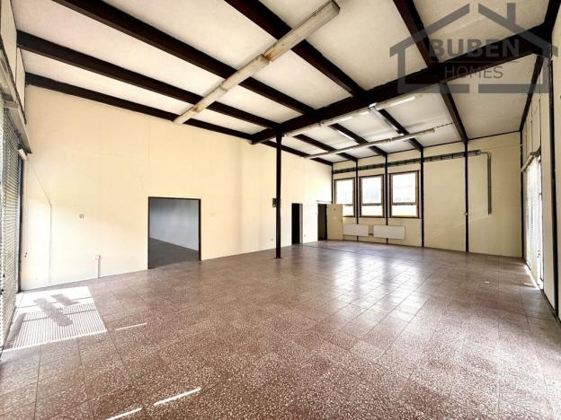 Prodej obchodního prostoru, Bor, Západočeská, 375 m2