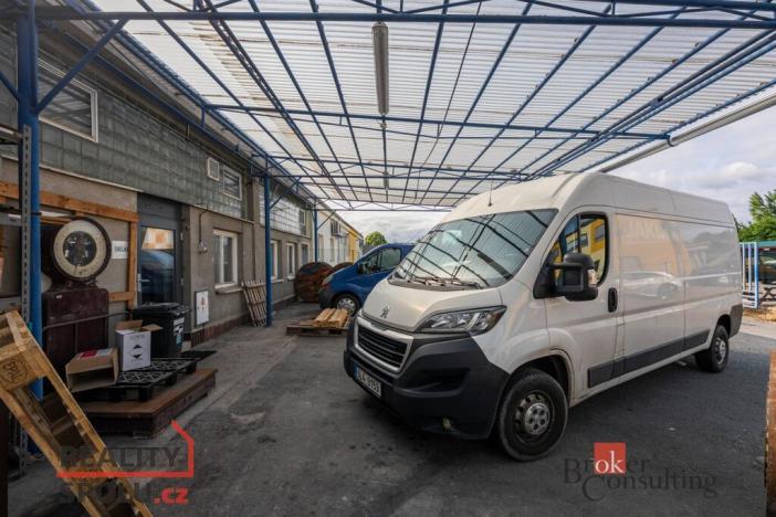 Pronájem obchodního prostoru, Hradec Králové - Slezské Předměstí, Bieblova, 480 m2