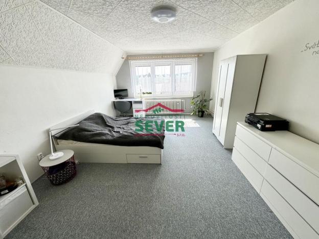 Prodej rodinného domu, Měcholupy, 200 m2