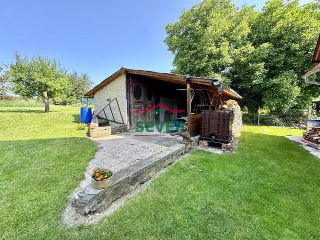 Prodej rodinného domu, Měcholupy, 200 m2