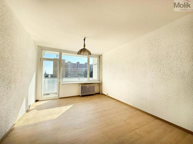 Pronájem bytu 3+1, Chomutov, Bezručova, 63 m2