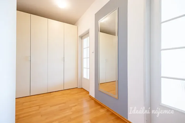 Pronájem bytu 3+kk, Praha - Záběhlice, Hyacintová, 85 m2