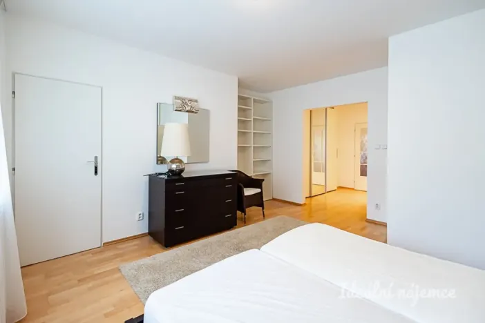 Pronájem bytu 3+kk, Praha - Záběhlice, Hyacintová, 85 m2