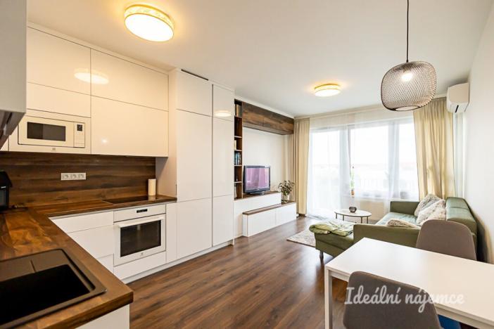 Pronájem bytu 2+kk, Praha - Hloubětín, Lehovecká, 50 m2