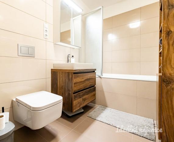 Pronájem bytu 2+kk, Praha - Hloubětín, Lehovecká, 50 m2