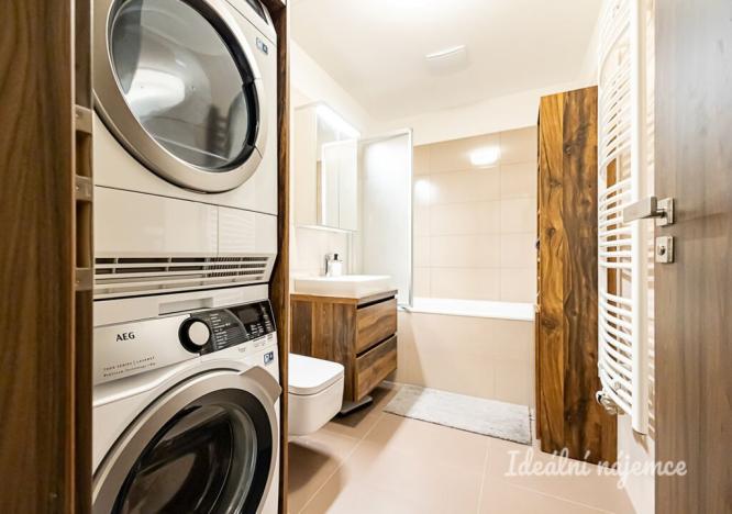 Pronájem bytu 2+kk, Praha - Hloubětín, Lehovecká, 50 m2