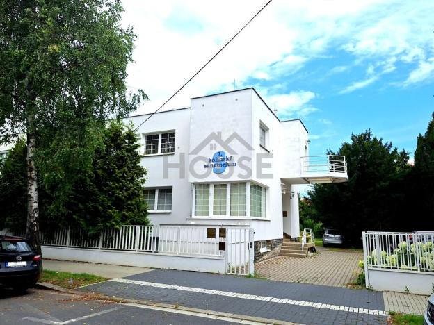 Prodej ordinace, Kolín, V Břízách, 280 m2