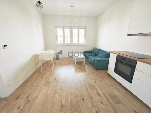 Pronájem bytu 2+kk, Praha, Hartigova, 56 m2