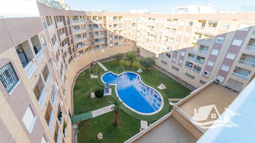 Prodej bytu 3+kk, Torrevieja, Španělsko, 55 m2
