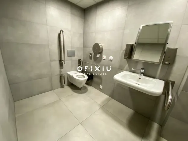 Pronájem kanceláře, Brno - Zábrdovice, Lazaretní, 300 m2