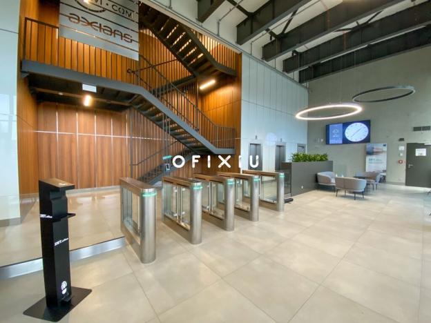 Pronájem kanceláře, Brno - Zábrdovice, Lazaretní, 1600 m2