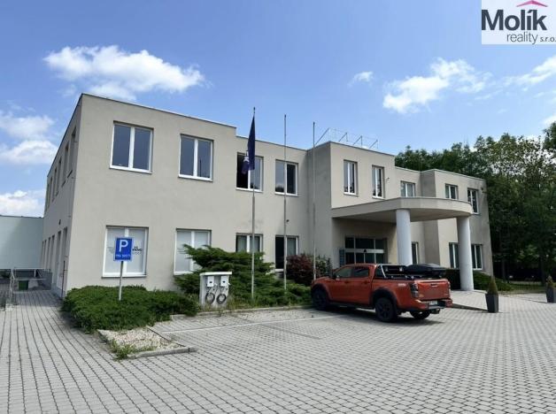 Prodej skladu, Chomutov, Pražská, 30000 m2