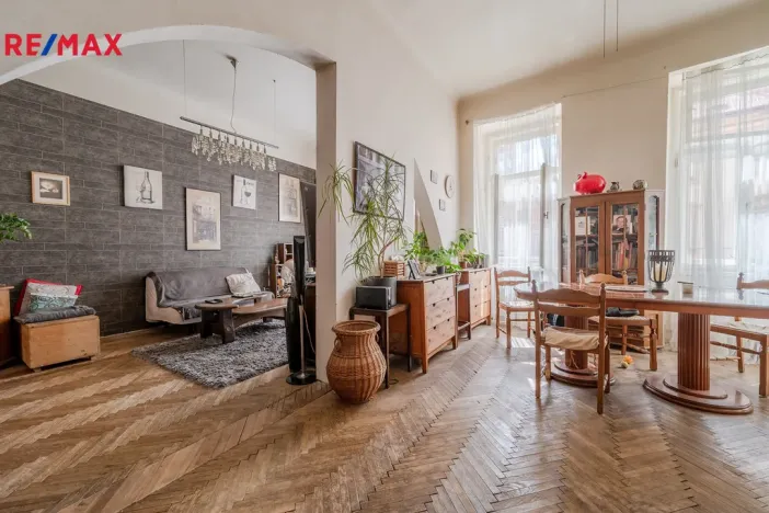 Prodej bytu 4+1, Praha - Smíchov, Štefánikova, 110 m2