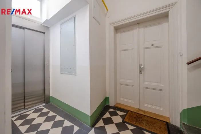 Prodej bytu 4+1, Praha - Smíchov, Štefánikova, 110 m2